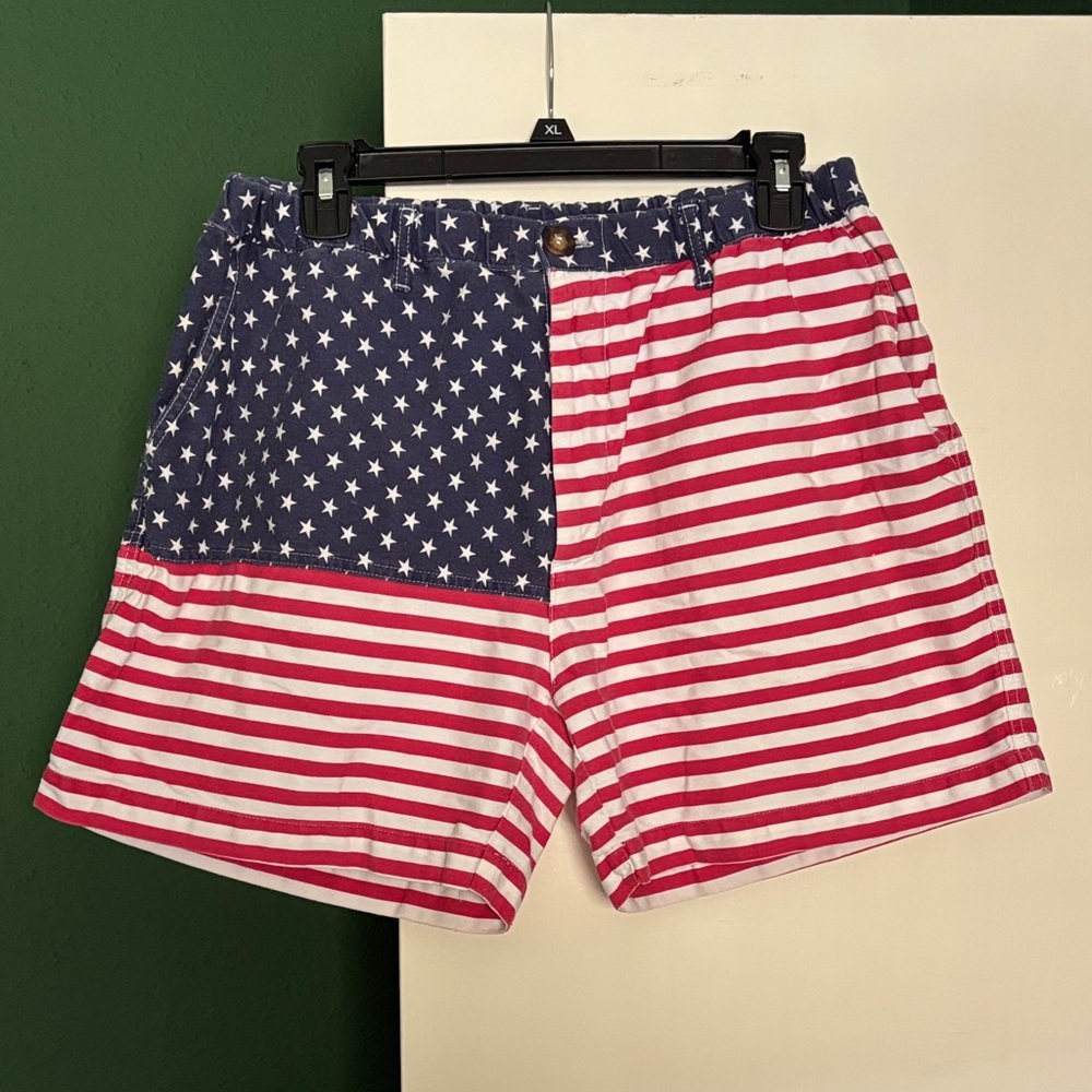Vintage Men’s American Flag Chubbies Shorts